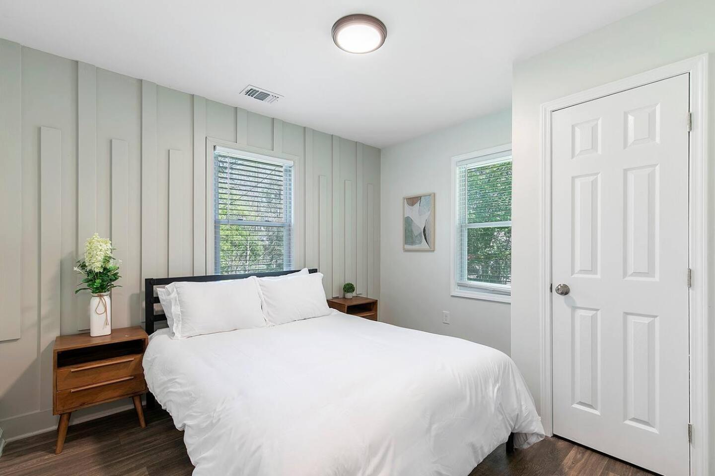 Charming 2Br Retreat-Free Parking Apartment Lithia Springs Bagian luar foto