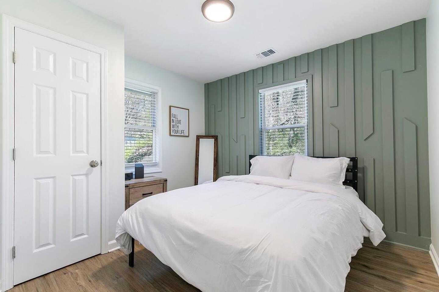 Charming 2Br Retreat-Free Parking Apartment Lithia Springs Bagian luar foto